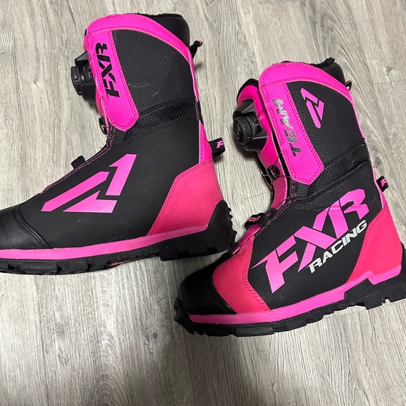 FXR Team Ladies Snowmobile Boot Size 7 - Picture 3 of 5